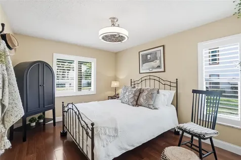 4242 Madeira Court Sarasota FL 34233