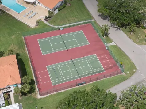 4242 Madeira Court Sarasota FL 34233