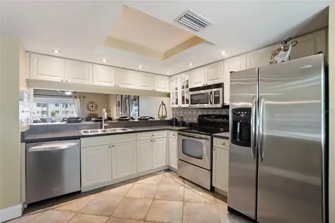 4242 Madeira Court Sarasota FL 34233