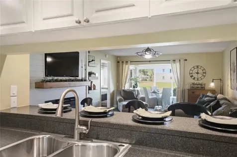 4242 Madeira Court Sarasota FL 34233