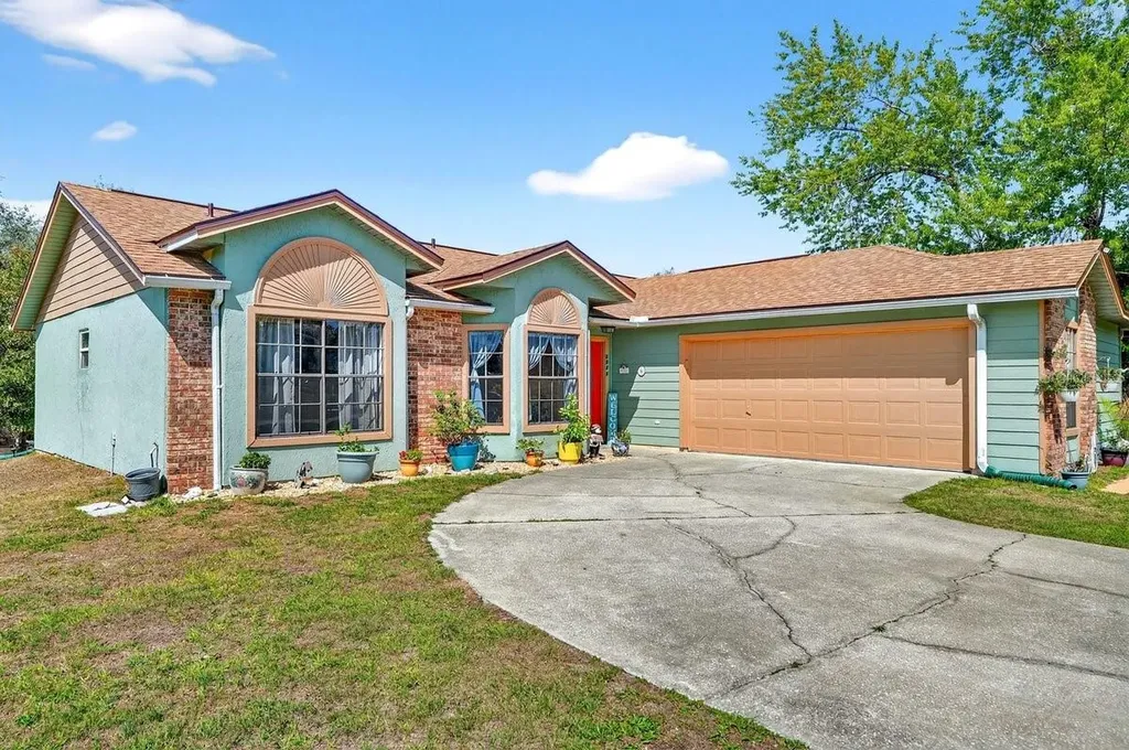 3044 Yorkshire Drive Deltona FL 32738
