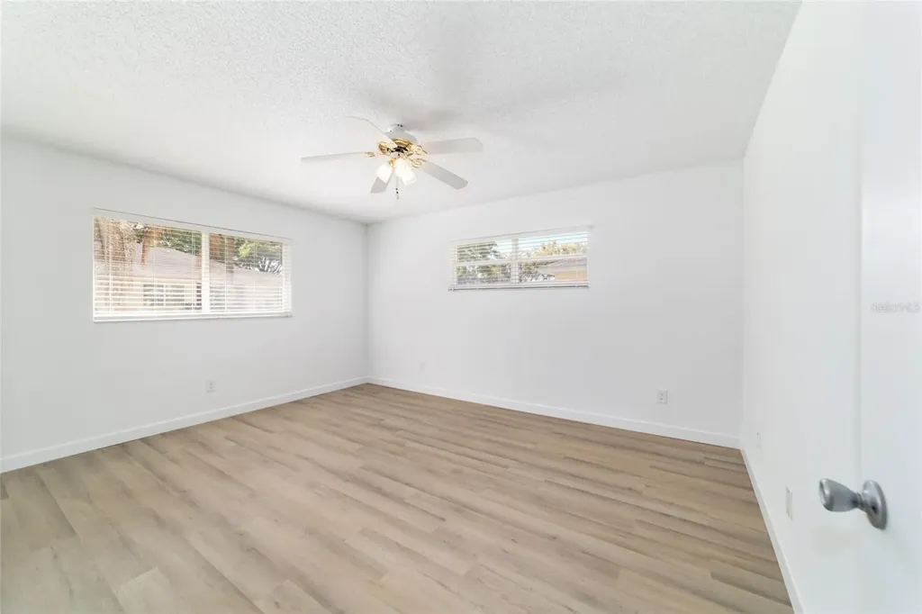 9725 SW 94 Terrace Ocala FL 34481