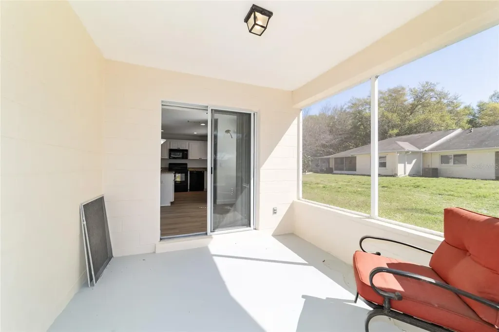 9725 SW 94 Terrace Ocala FL 34481