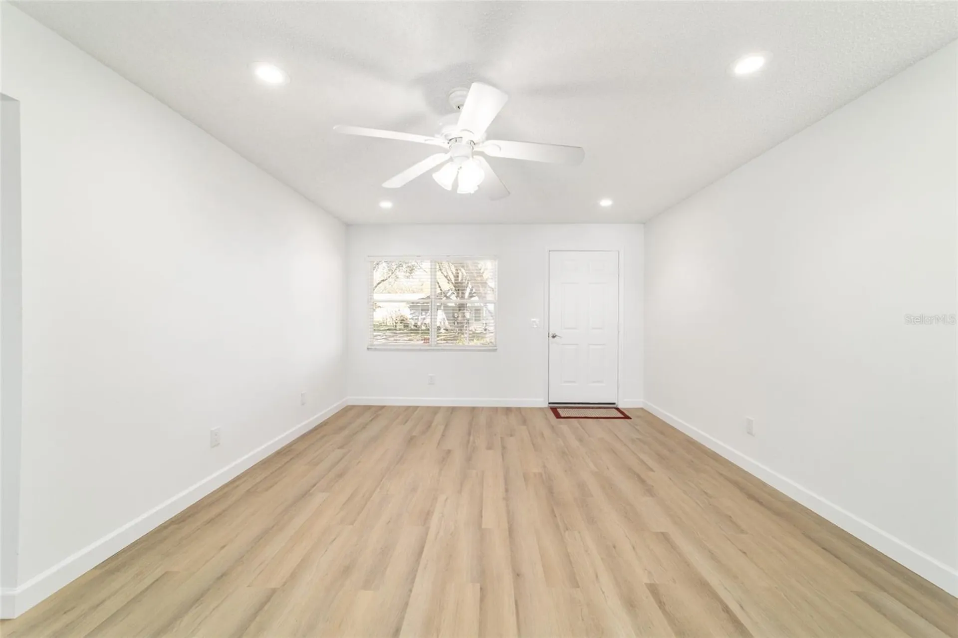 9725 SW 94 Terrace Ocala FL 34481