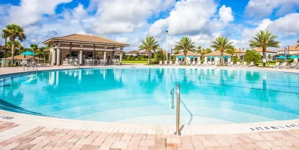 468 Ocean Course Avenue Davenport FL 33896
