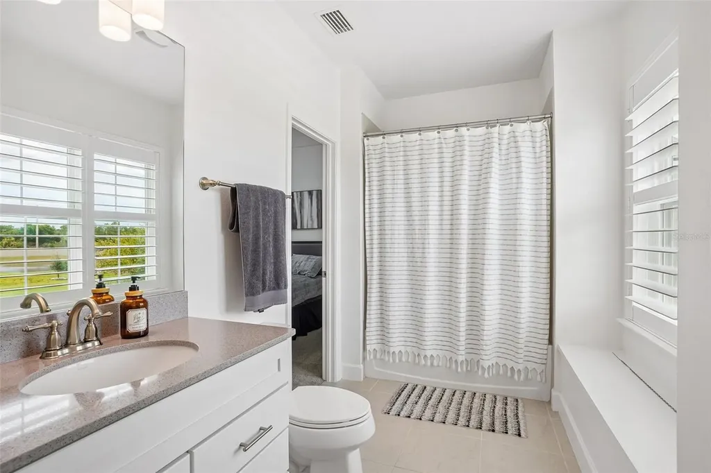 6226 W Fallsgrove Lane Port Orange FL 32128