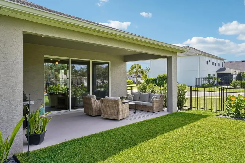 6226 W Fallsgrove Lane Port Orange FL 32128