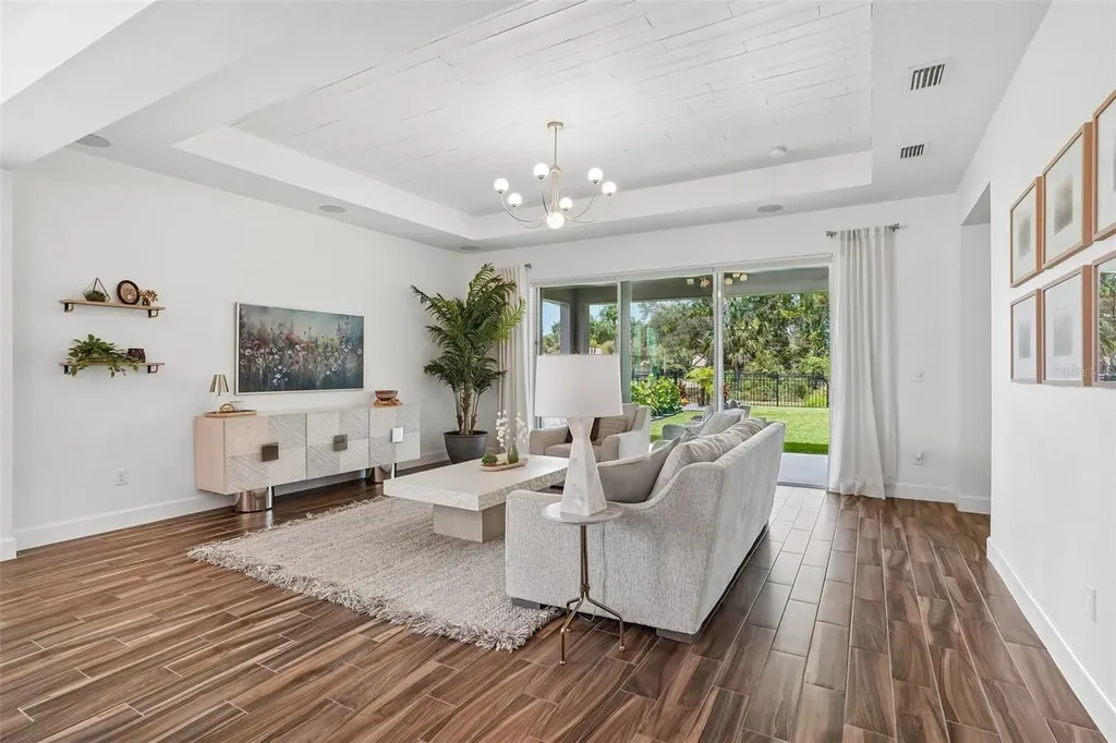 6226 W Fallsgrove Lane Port Orange FL 32128