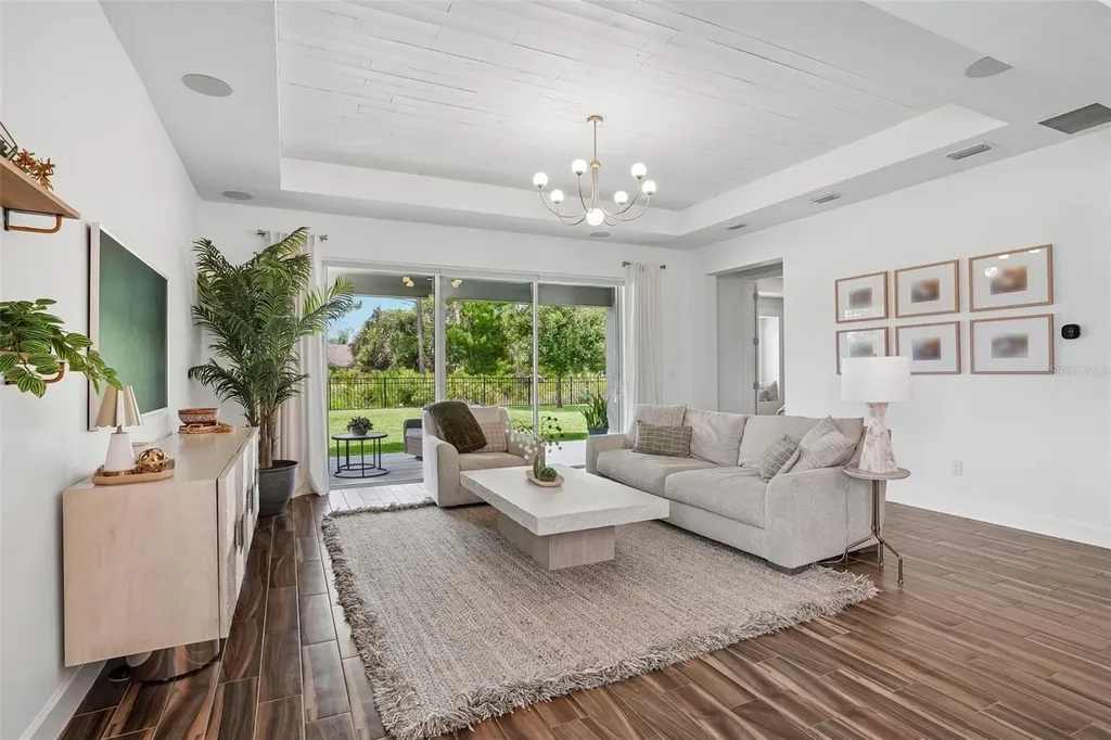 6226 W Fallsgrove Lane Port Orange FL 32128