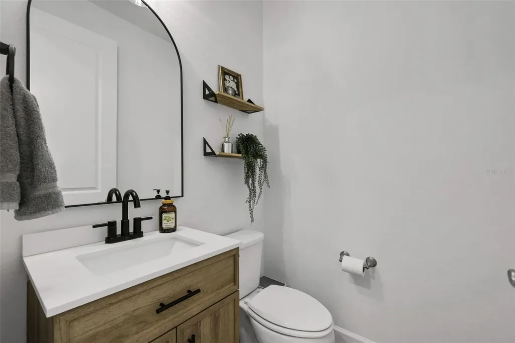 6226 W Fallsgrove Lane Port Orange FL 32128