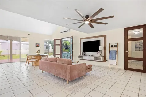351 Camino De Los Lirios Gurabo PR 00778