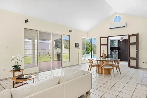 351 Camino De Los Lirios Gurabo PR 00778