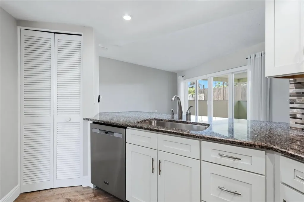 6579 Mauna Loa Boulevard Sarasota FL 34241