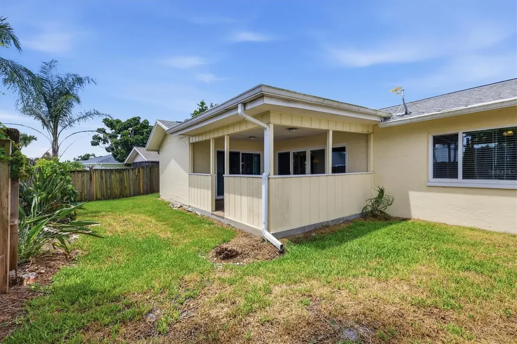 6579 Mauna Loa Boulevard Sarasota FL 34241