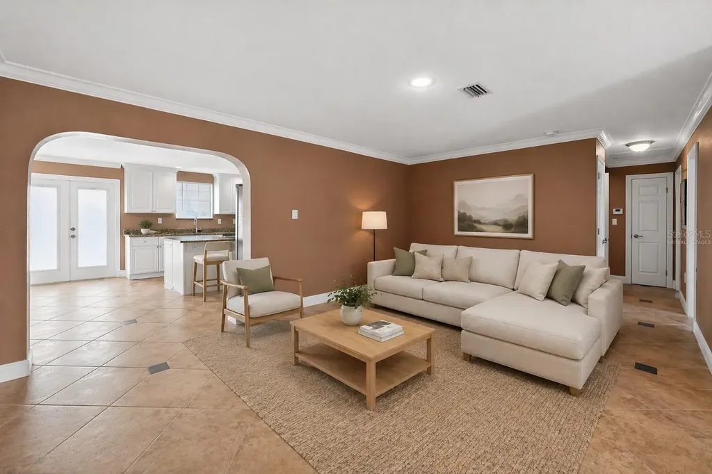 3302 River Cove Drive Tampa FL 33614