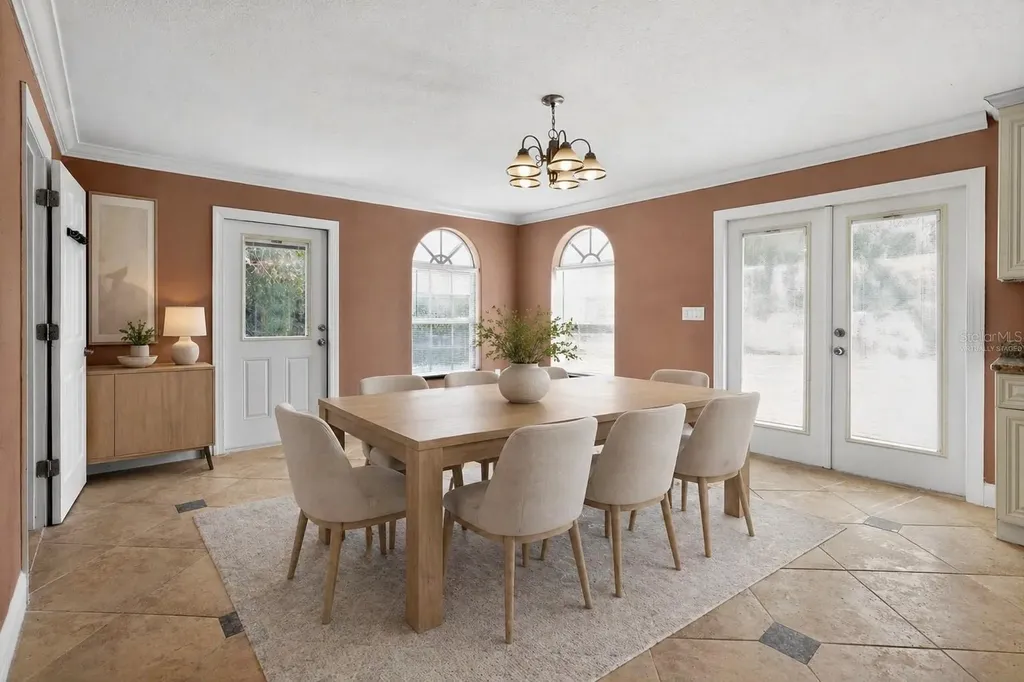 3302 River Cove Drive Tampa FL 33614
