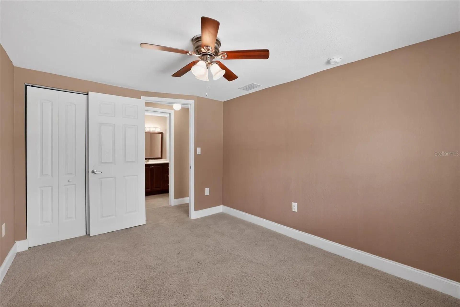 3302 River Cove Drive Tampa FL 33614