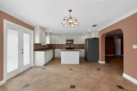 3302 River Cove Drive Tampa FL 33614