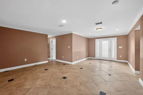 3302 River Cove Drive Tampa FL 33614