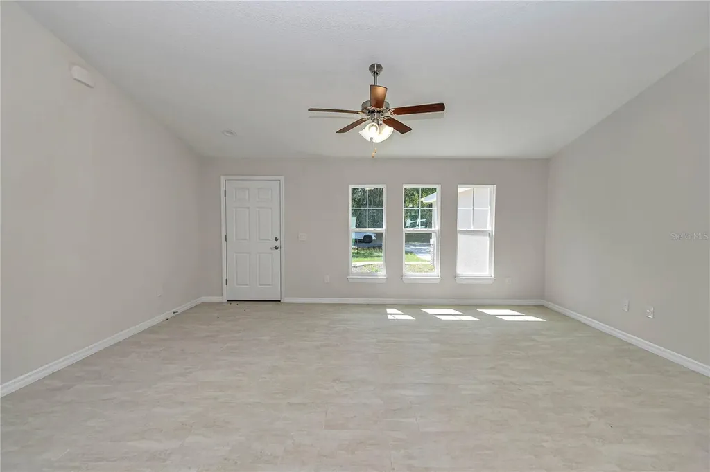 8677 SE 157th Place Summerfield FL 34491