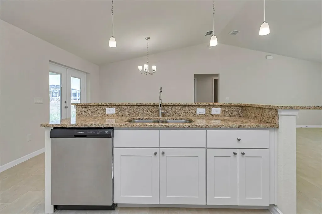 8677 SE 157th Place Summerfield FL 34491