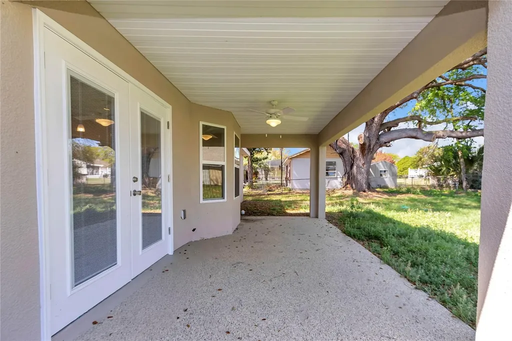 8677 SE 157th Place Summerfield FL 34491