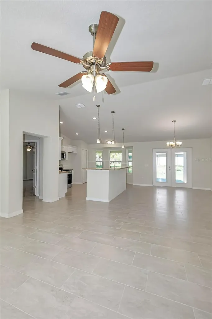 8677 SE 157th Place Summerfield FL 34491