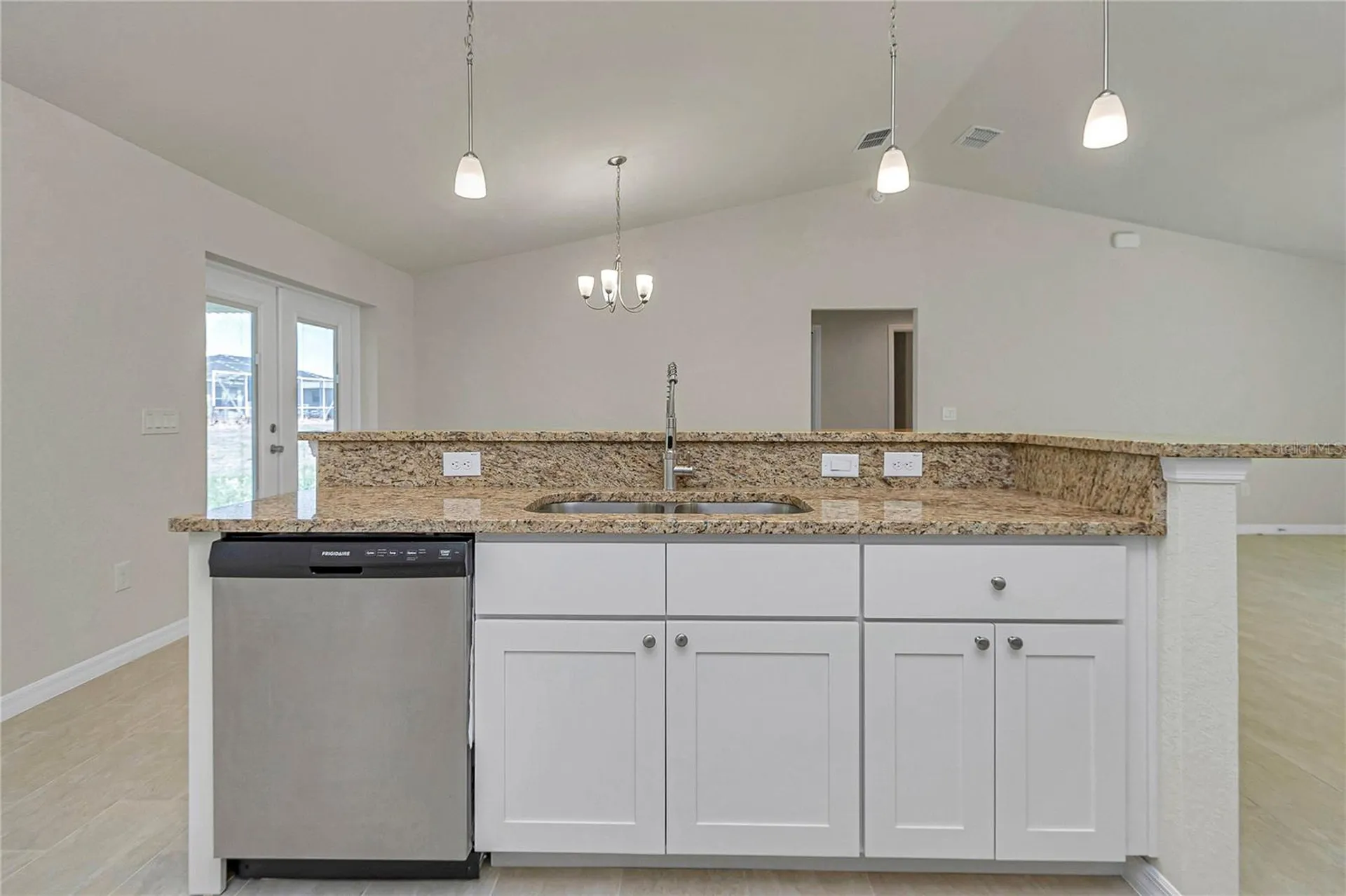 8677 SE 157th Place Summerfield FL 34491
