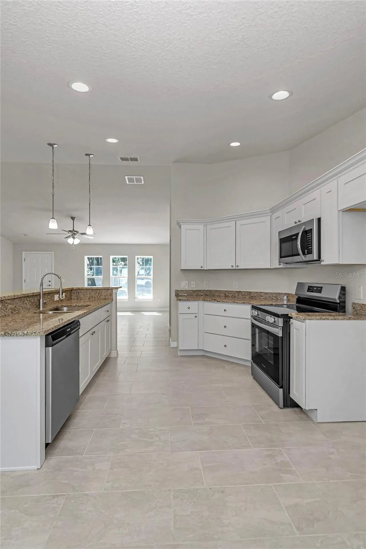8677 SE 157th Place Summerfield FL 34491