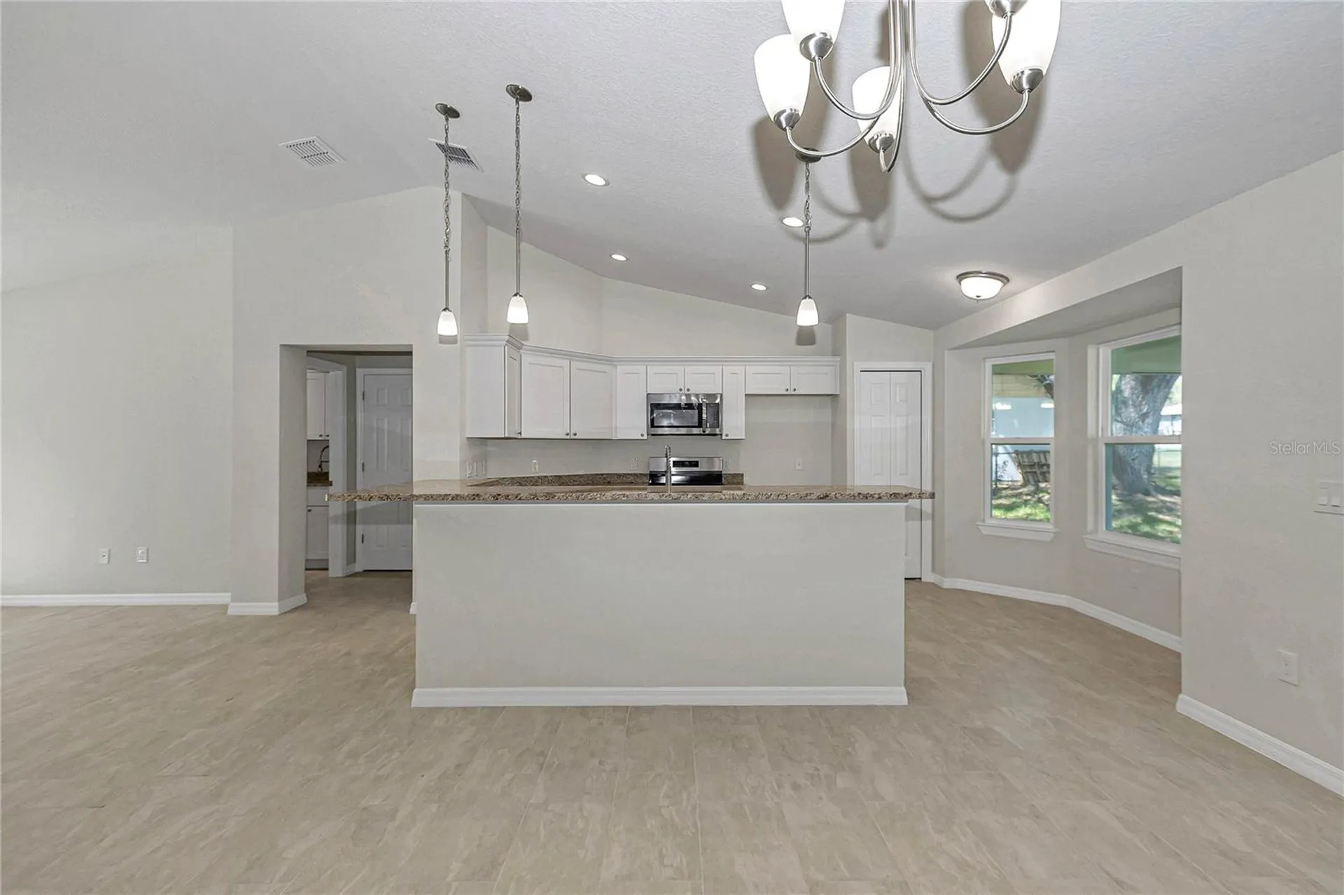 8677 SE 157th Place Summerfield FL 34491