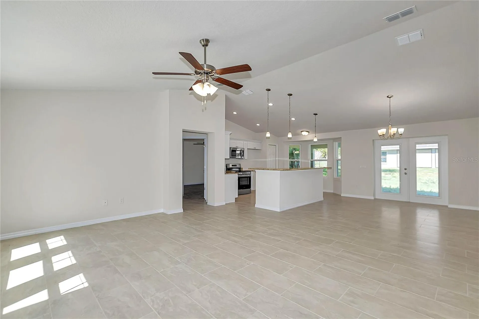 8677 SE 157th Place Summerfield FL 34491