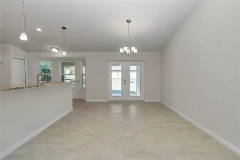 8677 SE 157th Place Summerfield FL 34491