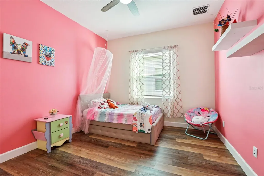 3326 Acacia Bay Avenue Wesley Chapel FL 33543