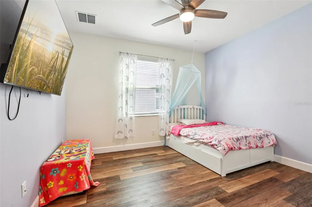 3326 Acacia Bay Avenue Wesley Chapel FL 33543