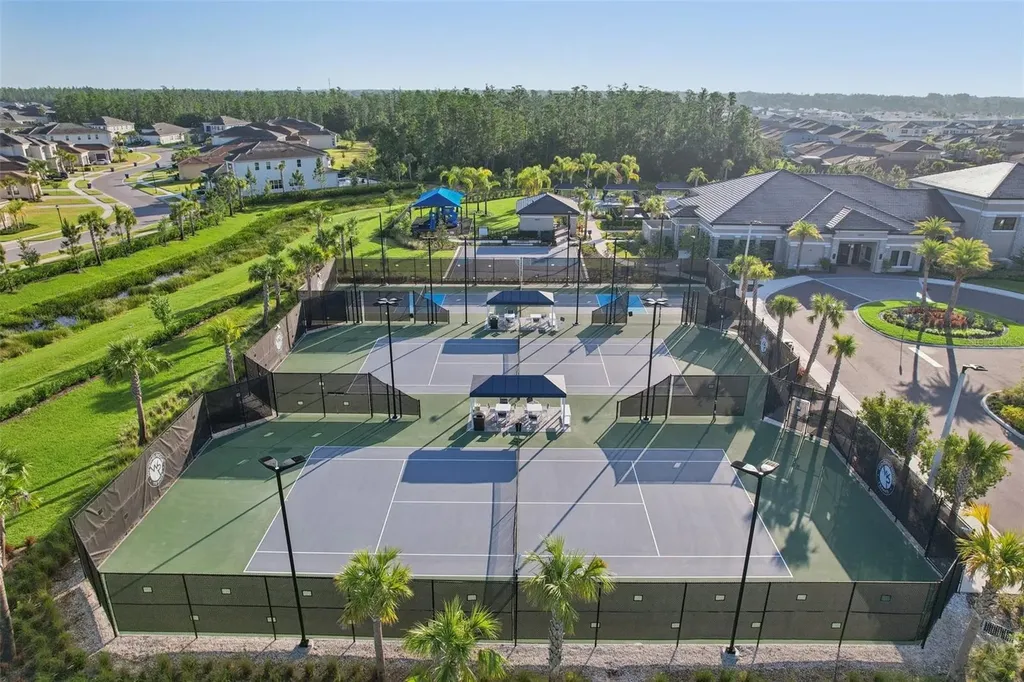 3326 Acacia Bay Avenue Wesley Chapel FL 33543