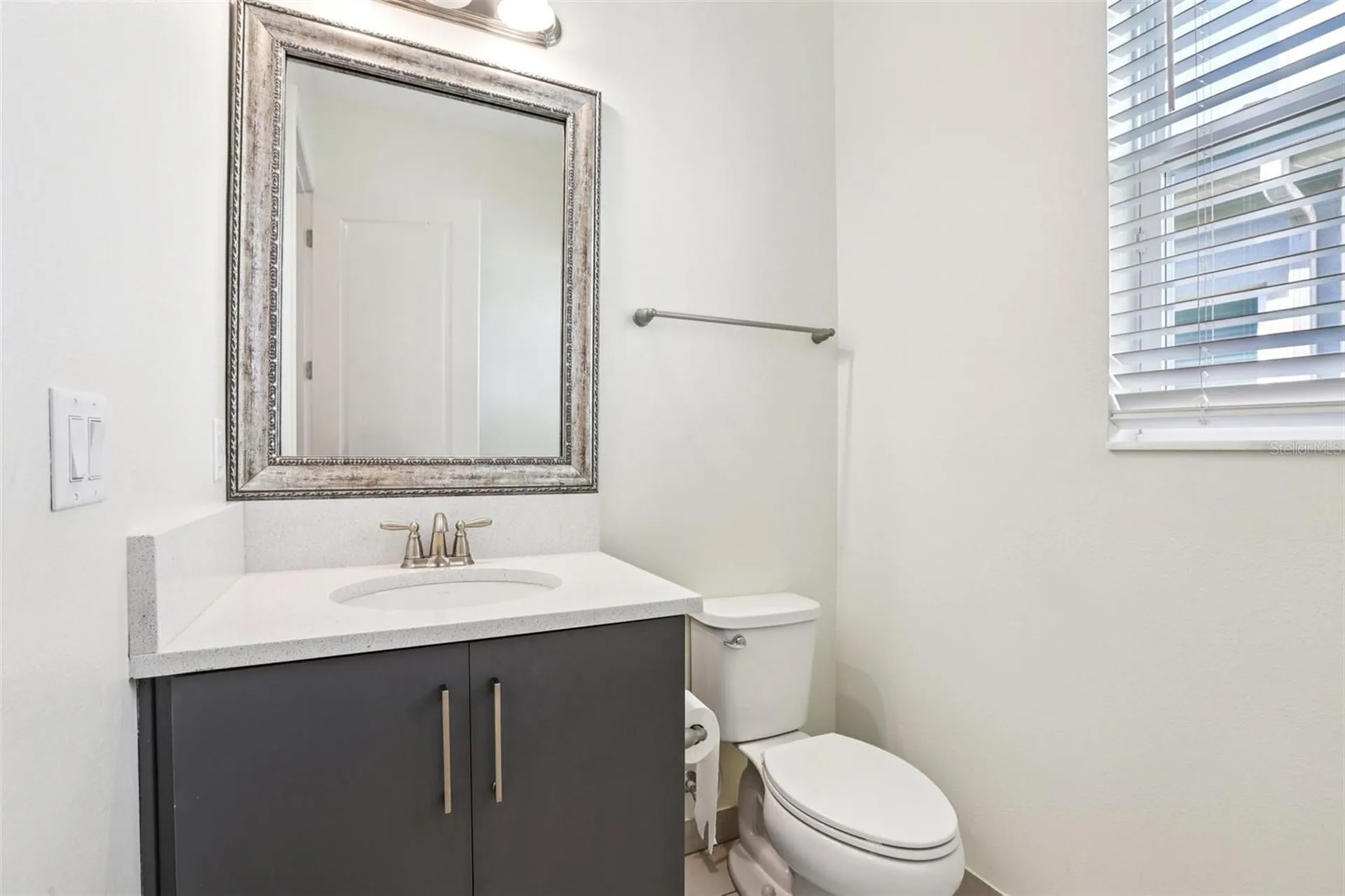 3326 Acacia Bay Avenue Wesley Chapel FL 33543