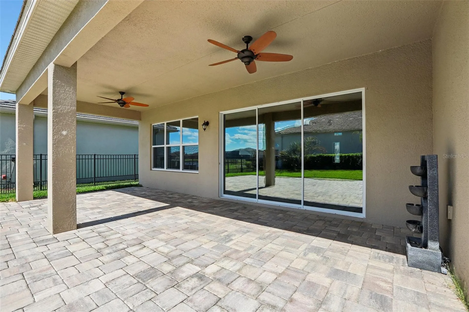 3326 Acacia Bay Avenue Wesley Chapel FL 33543