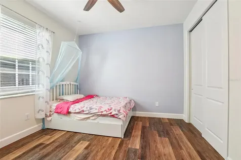 3326 Acacia Bay Avenue Wesley Chapel FL 33543