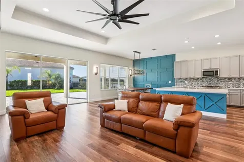 3326 Acacia Bay Avenue Wesley Chapel FL 33543