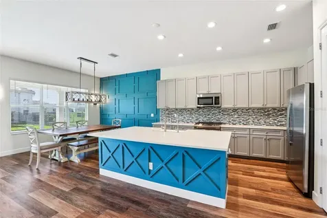 3326 Acacia Bay Avenue Wesley Chapel FL 33543
