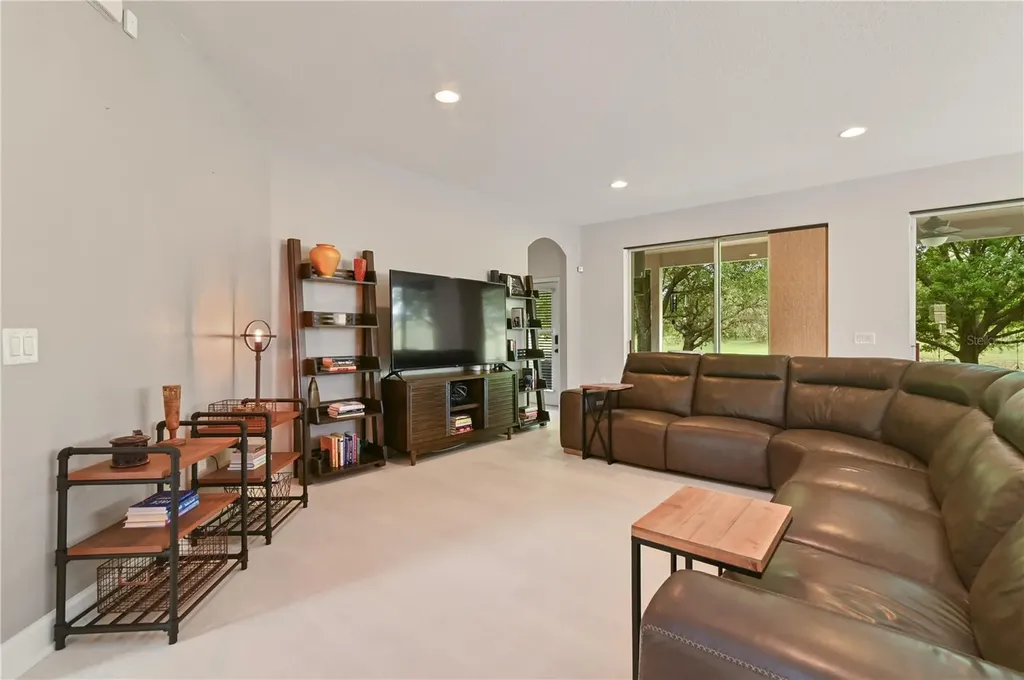 1037 Truffles Court Apopka FL 32712