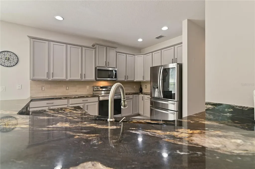 1037 Truffles Court Apopka FL 32712