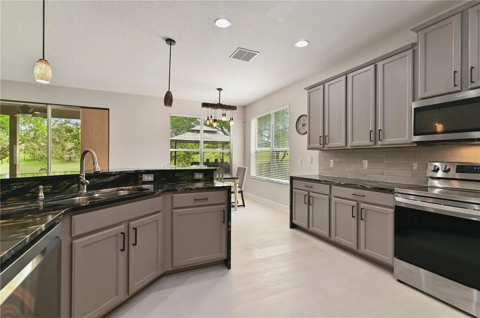 1037 Truffles Court Apopka FL 32712