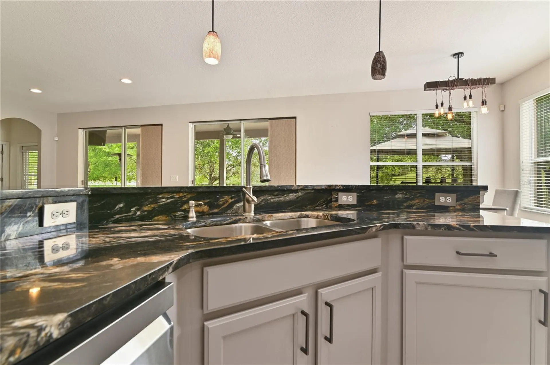 1037 Truffles Court Apopka FL 32712