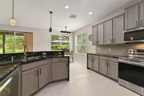 1037 Truffles Court Apopka FL 32712