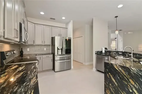 1037 Truffles Court Apopka FL 32712