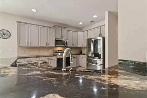 1037 Truffles Court Apopka FL 32712