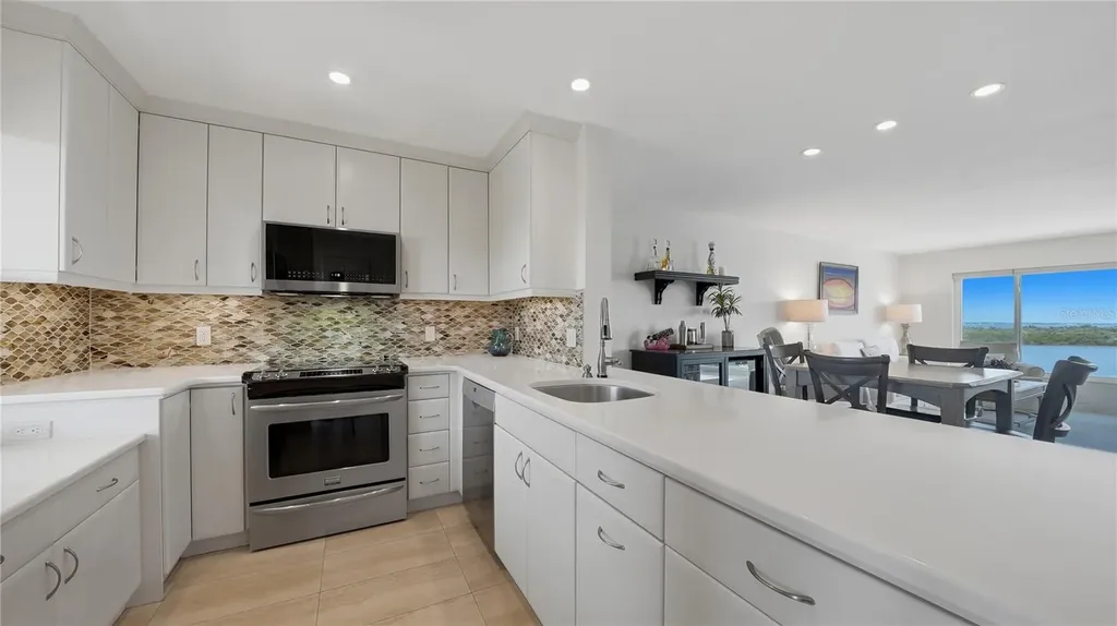 4500 Gulf Of Mexico Drive Longboat Key FL 34228