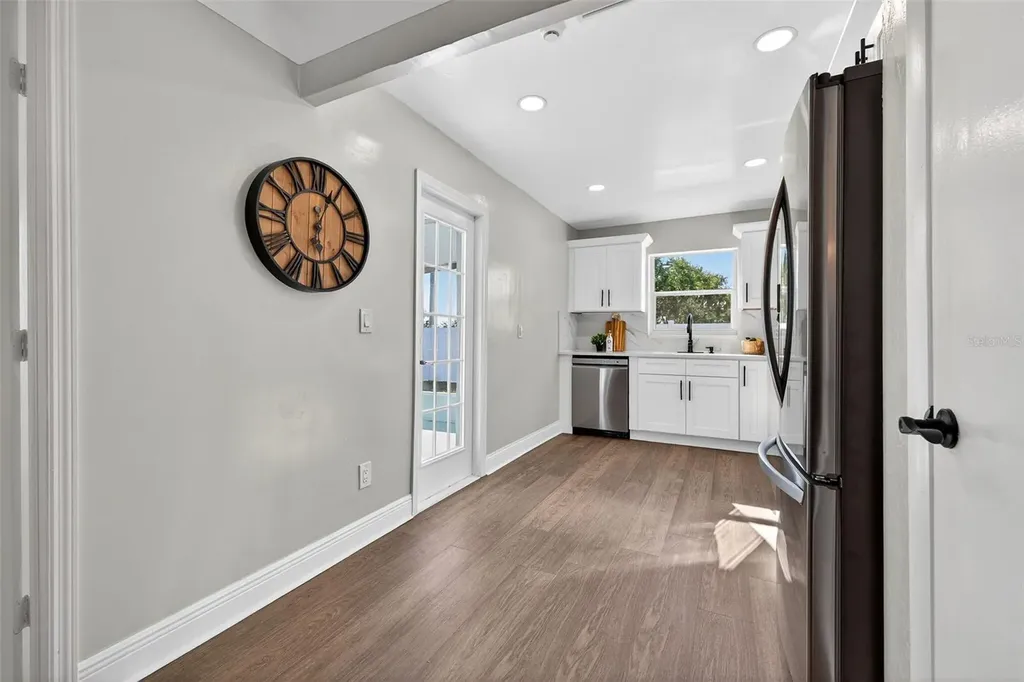 13690 87th Place N Seminole FL 33776