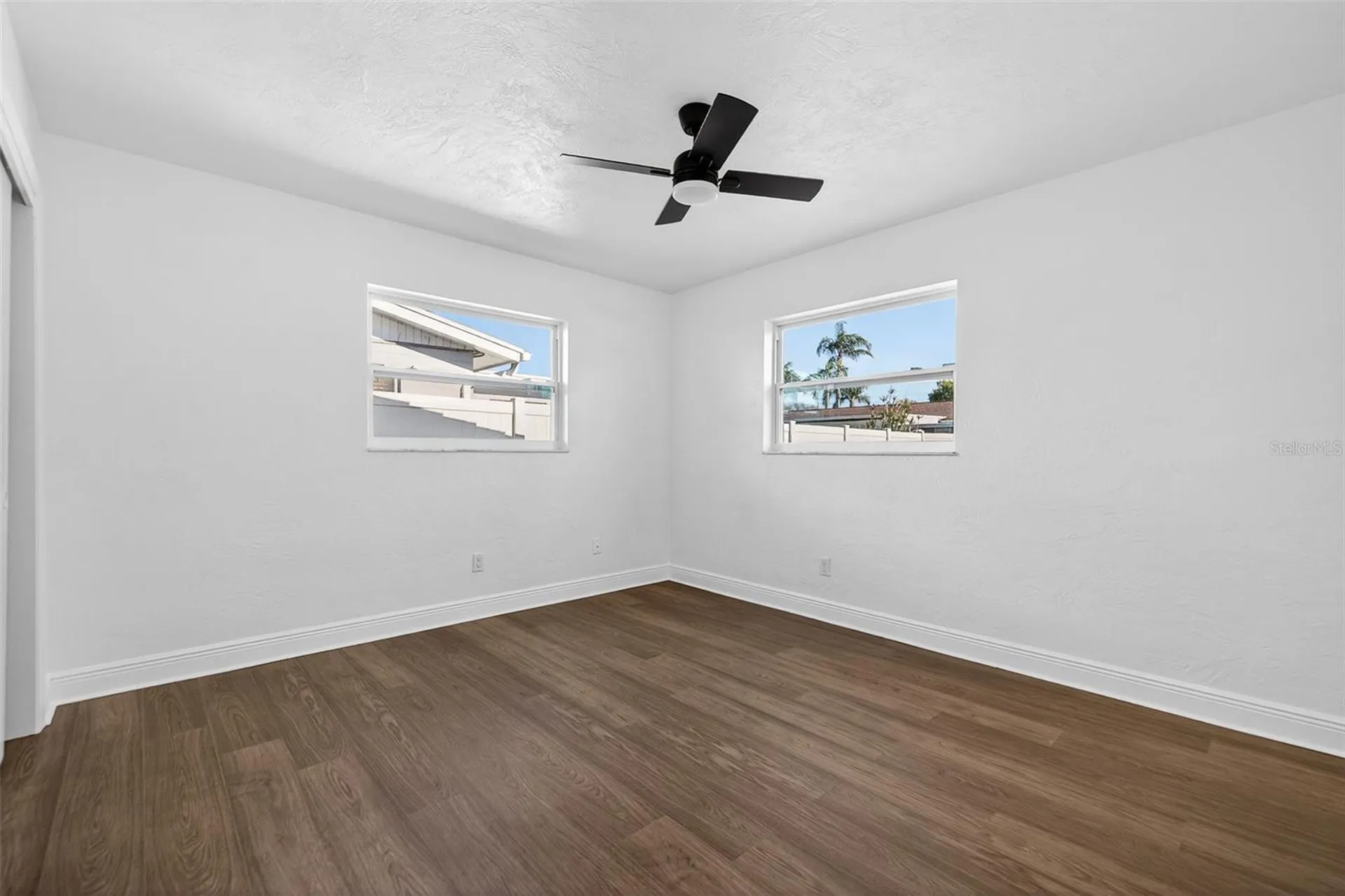 13690 87th Place N Seminole FL 33776